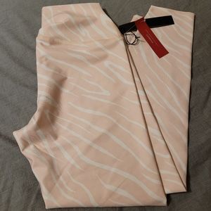 Carbon38 leggings NWT